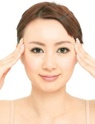 缓解治疗牙齿疼痛的特效穴位【按摩手法】和偏方