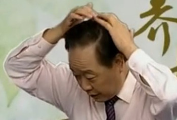 治疗遗尿（尿床）的穴位保健（专家视频图解）