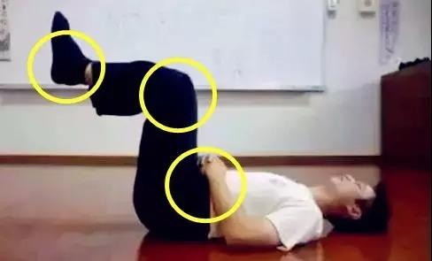 神奇的 “ 抬脚功 ”，抬的越久，身体越好，也越长寿